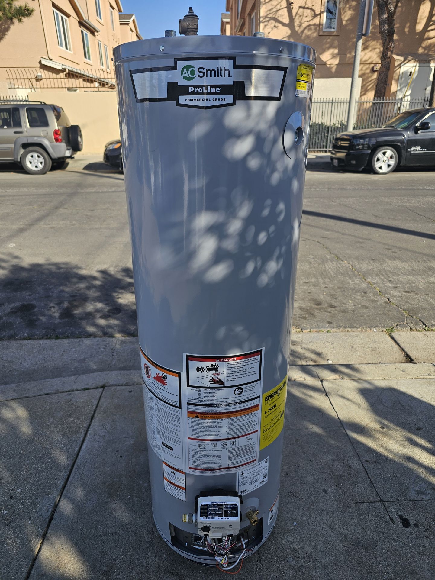NEW Water Heater 40gal