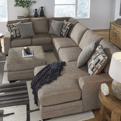 Stunning Chaise Style Sectional! 