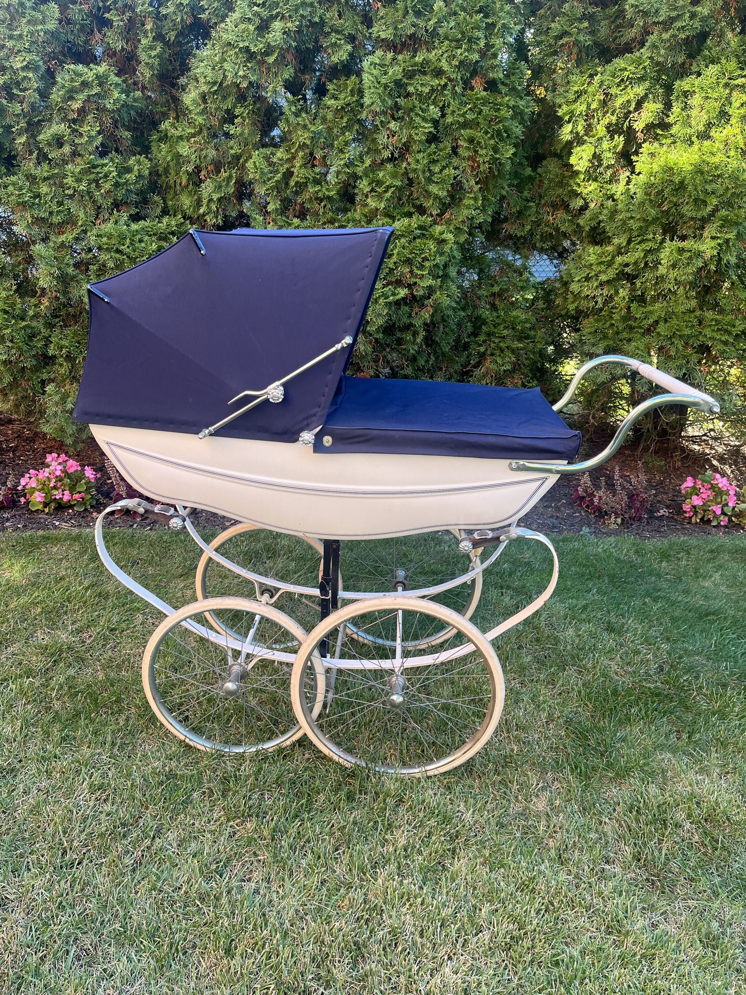 Silver Cross Baby Carriage