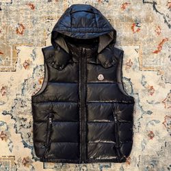 MONCLER