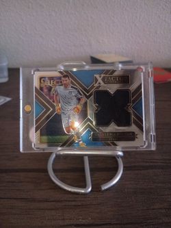 Gianluigi Buffon Panini Select X Factor Memorabilia Card