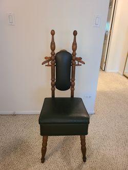 Valet Chair
