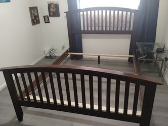 Queen Size Bedframe