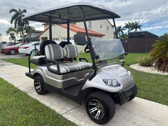 2020 Icon i40 golf kart