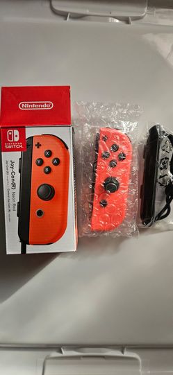 Nintendo switch right joy con and wrist strap (NEW)