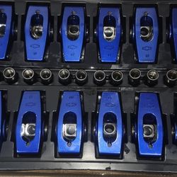 Big block chevrolet aluminum roller rockers, one point seven ratio