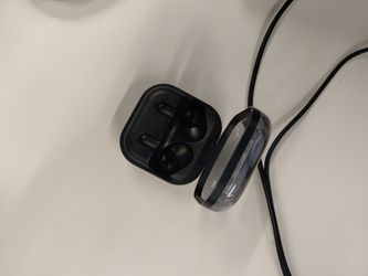 Test4 headphones