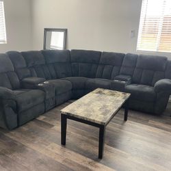 Semi/new Reclinable Sofa 