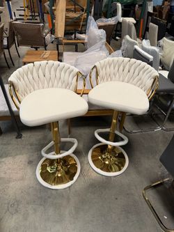 New Velvet Bar Stools Set of 2, Adjustable Swivel Counter Height with Woven Back & Gold Legs. 350lbs. Beige (while it last)