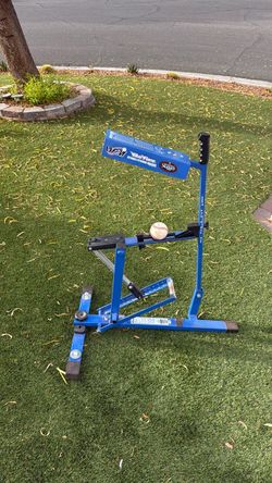 Pitching machine