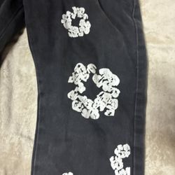 Denim Tear Jeans Black
