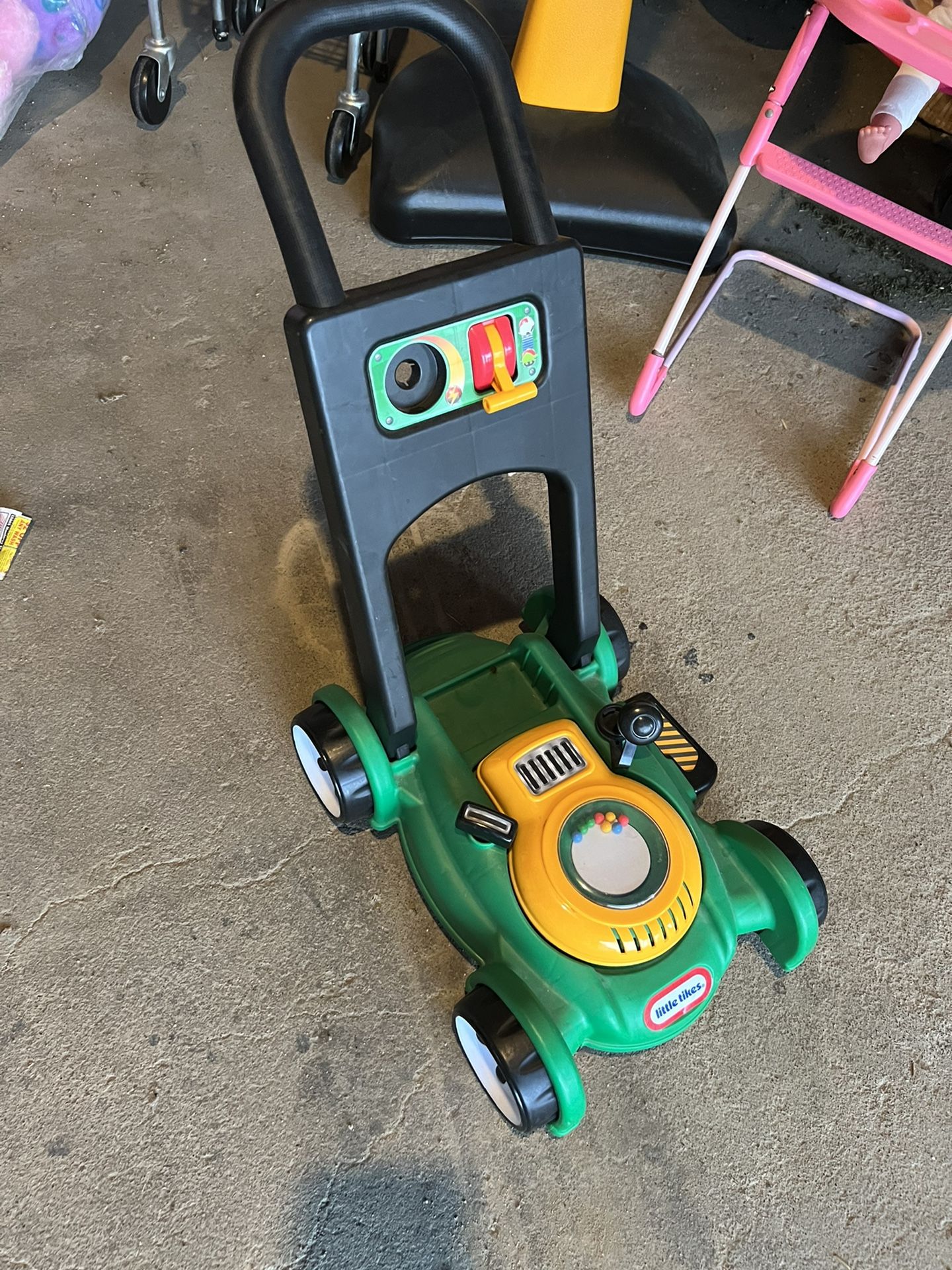 Toddler Play Lawnmower 