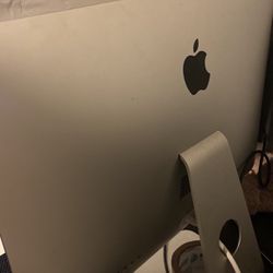 Desktop MacBook