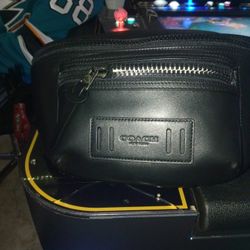 Coach Vanny Pack
