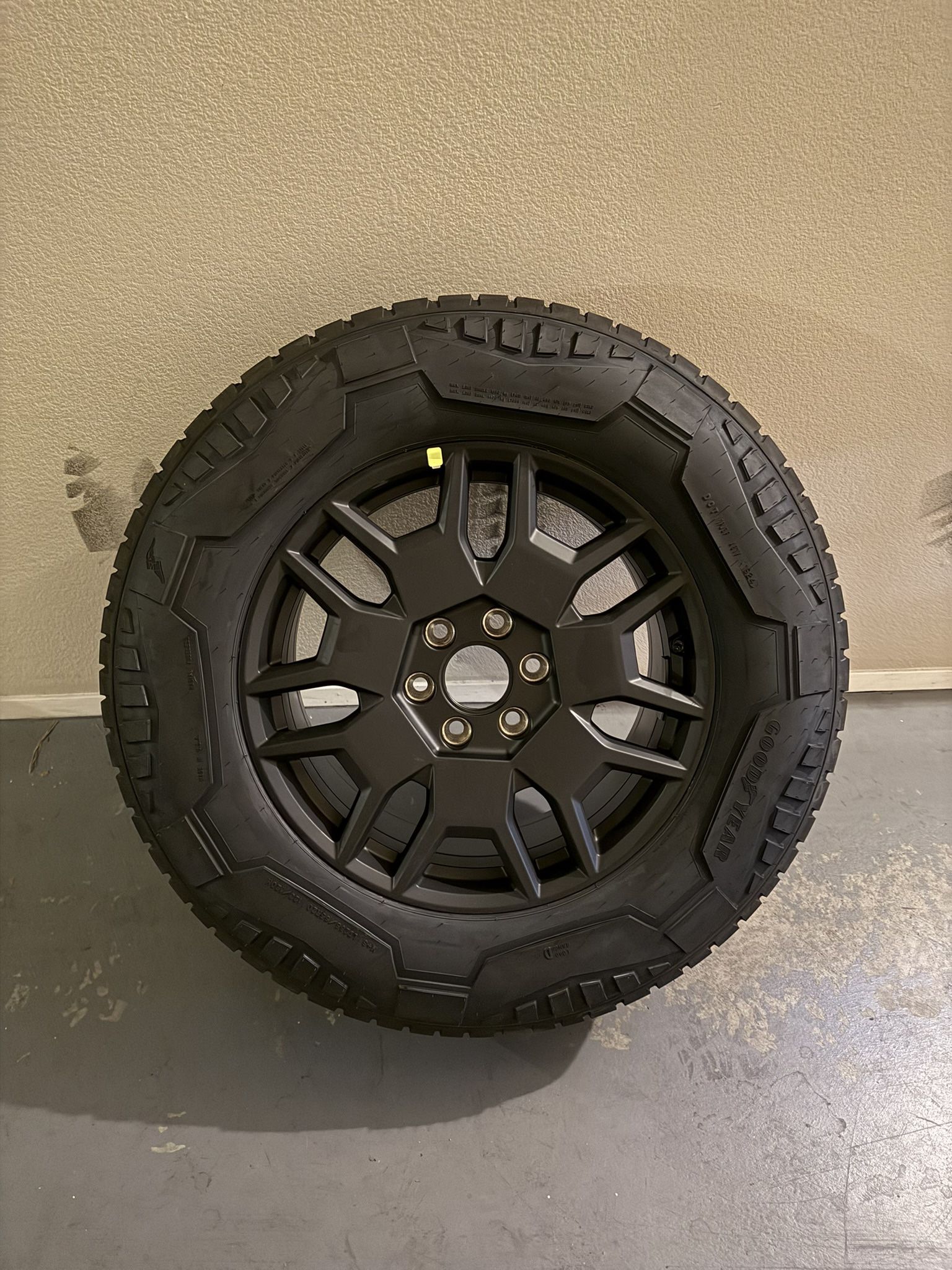 Cybertruck Spare Tire, Roof Rack, Front Cargo Net