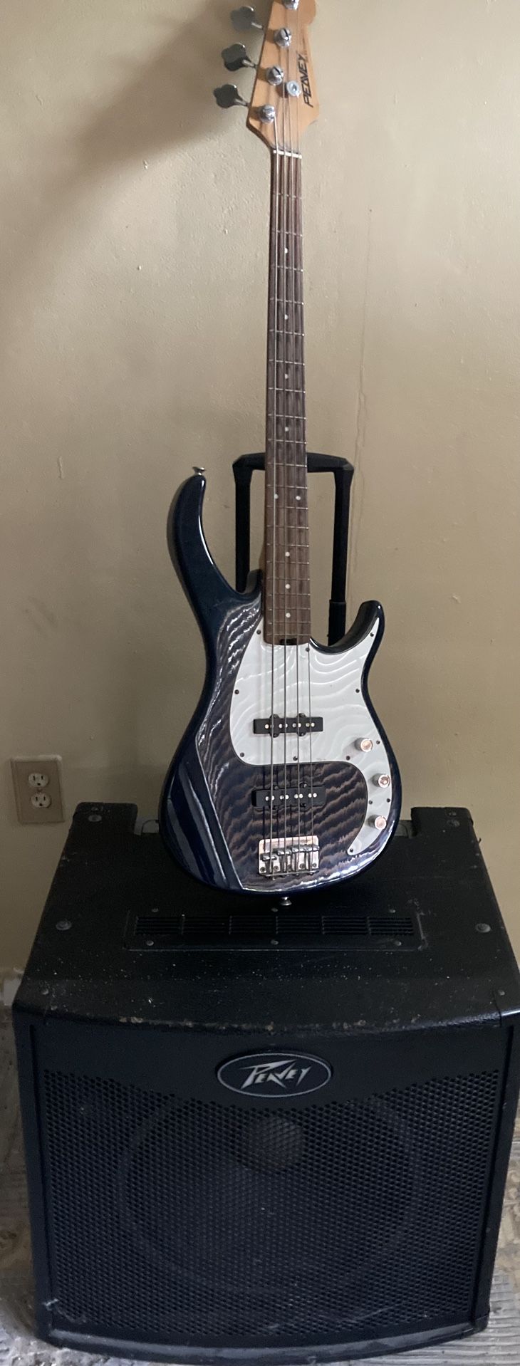 Peavey Bass Guitar With Amp