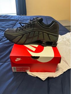 Men’s Nike Shox R4 Size 10