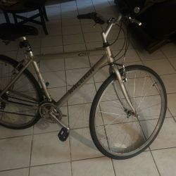 Bicicle  RALEiGH C40
