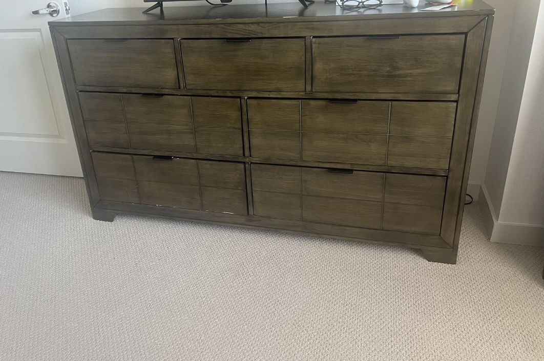 MUST GO!!! Modern Wood 7 - Drawer Dresser – Great DIY or Refinish Project - $55