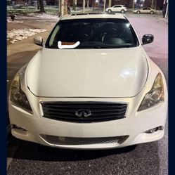 2010 Infinity G37x 