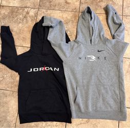 Boys sweaters size 8/10 (m) $10 for both
