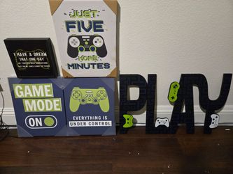 Gaming Wall Signs