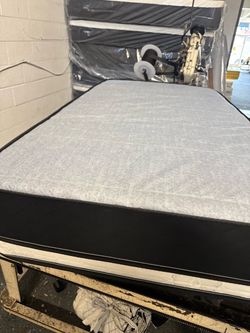 Truck mattress