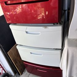 PEDESTAL FOR WASHER AND DRYERS TWO SETS