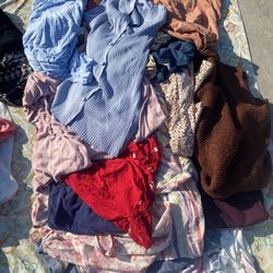 XL Women Shirts 15 In bag 