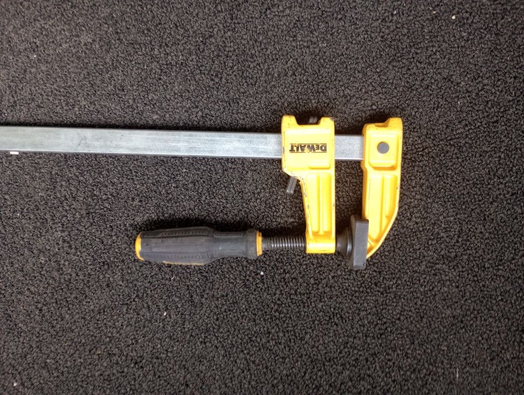 DeWalt 36 Inch Clamp.