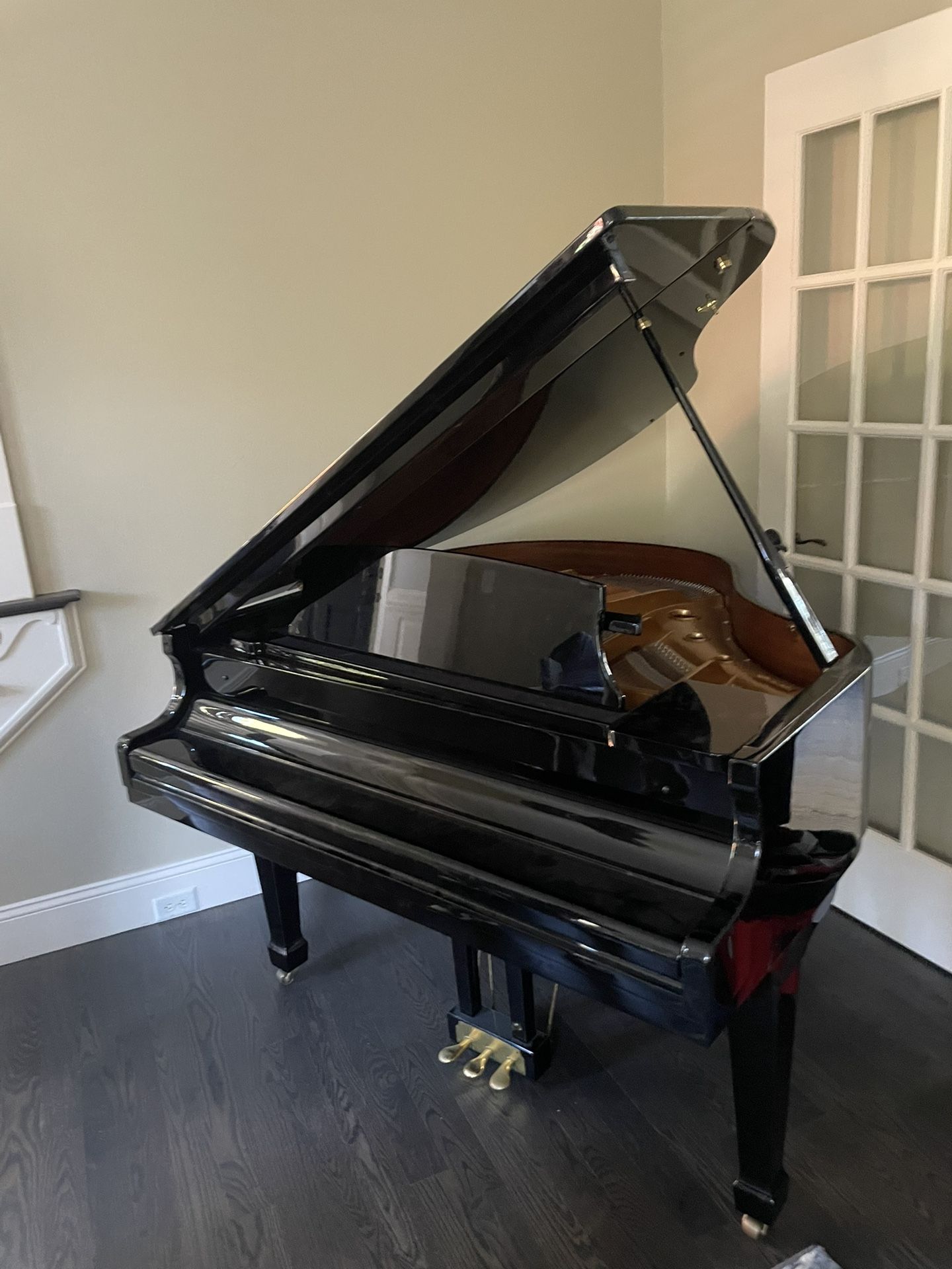 Hazleton Bros. Ebony Baby Grand Piano -St George 