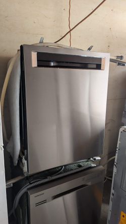 Stainless steel dishwasher