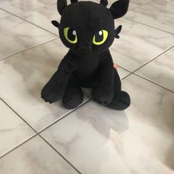 2 Stuffed Animals 