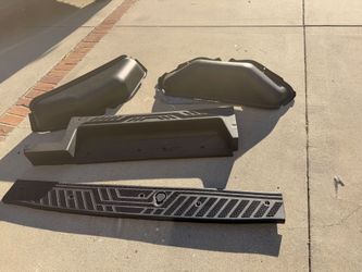 Wheel and Step Panels Ford