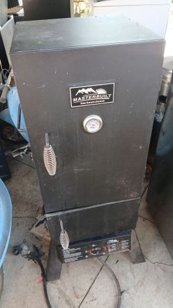 Masterbuilt BBQ Smoker Propane