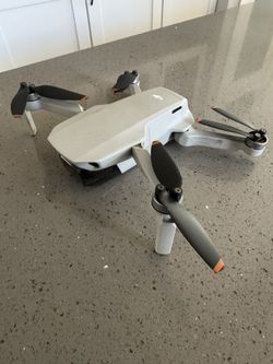 DJI MINI 2 No Batteries