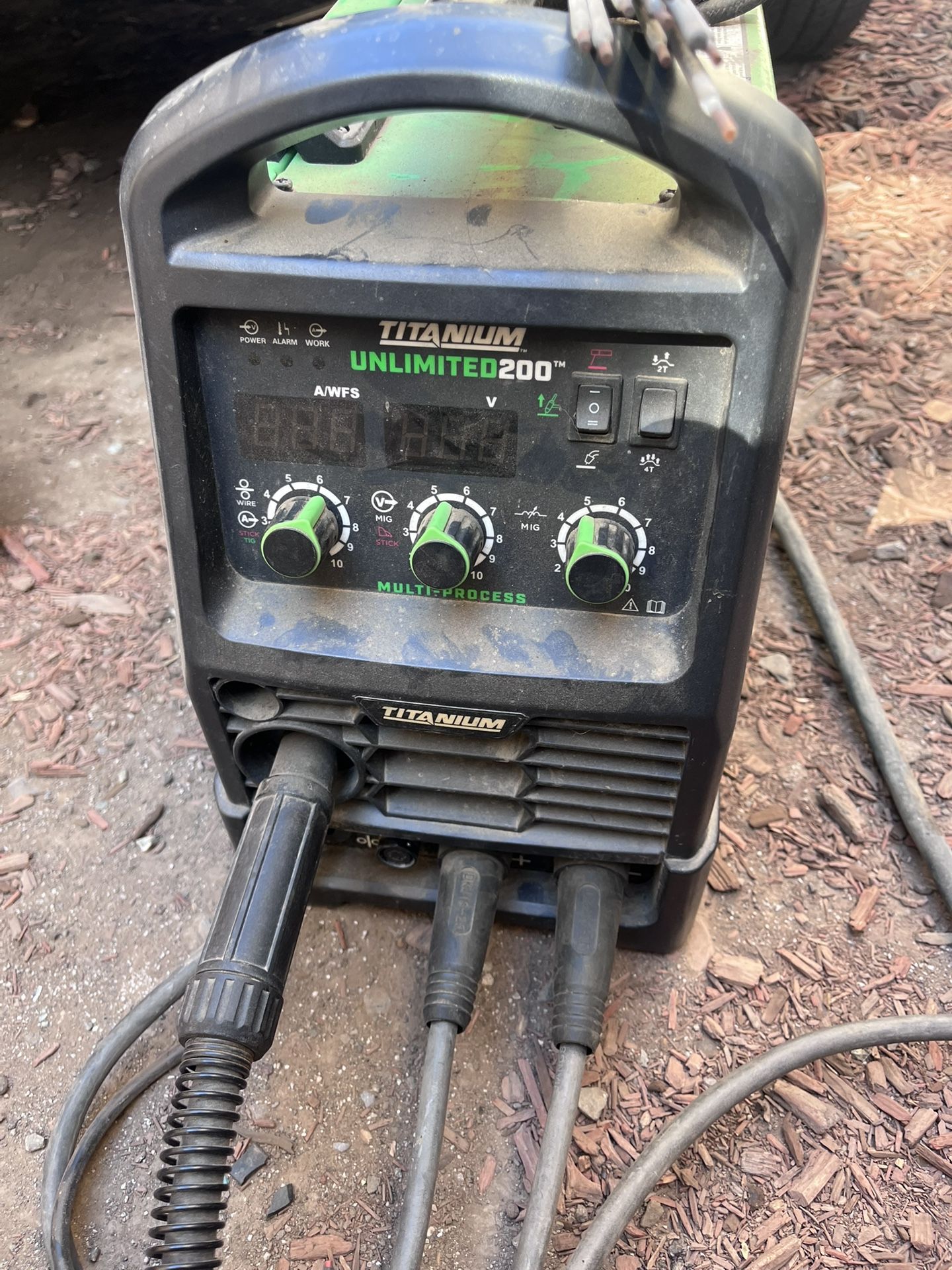 Welder Titanium Unlimited 200