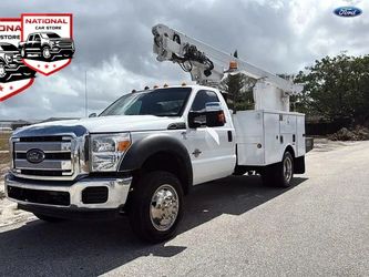 2015 Ford F550 Super Duty Regular Cab & Chassis