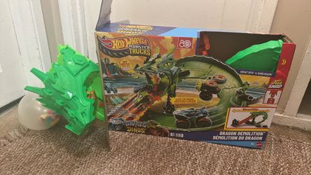 Hot Wheels Monster Truck Race Track