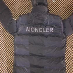 Montcler Puffer Coat Men’s Sz XXL