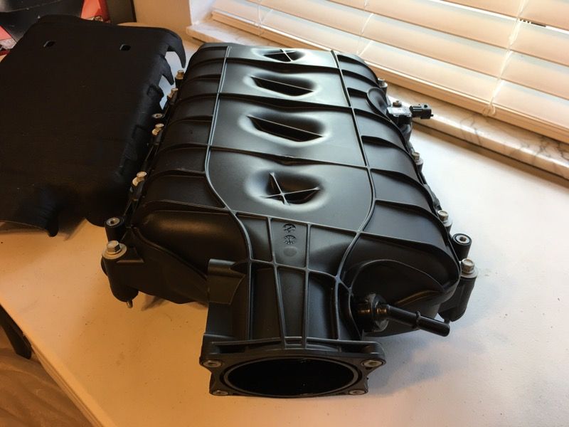 GM 2016/17 Camaro SS 6.2L LT1 Intake Manifold
