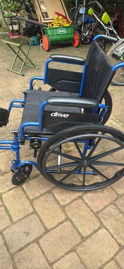 Drive wheelchair