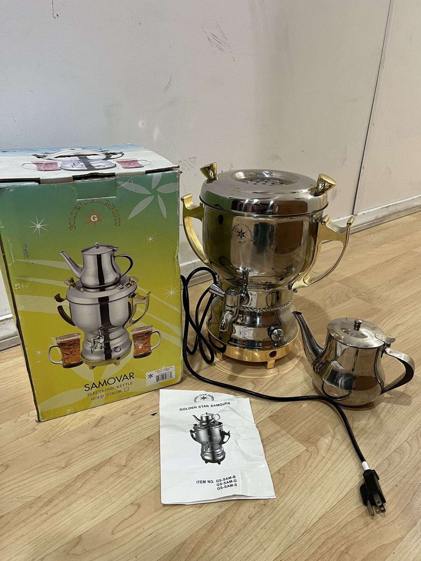 New Deluxe Electric Samovar Kettle 32oz.