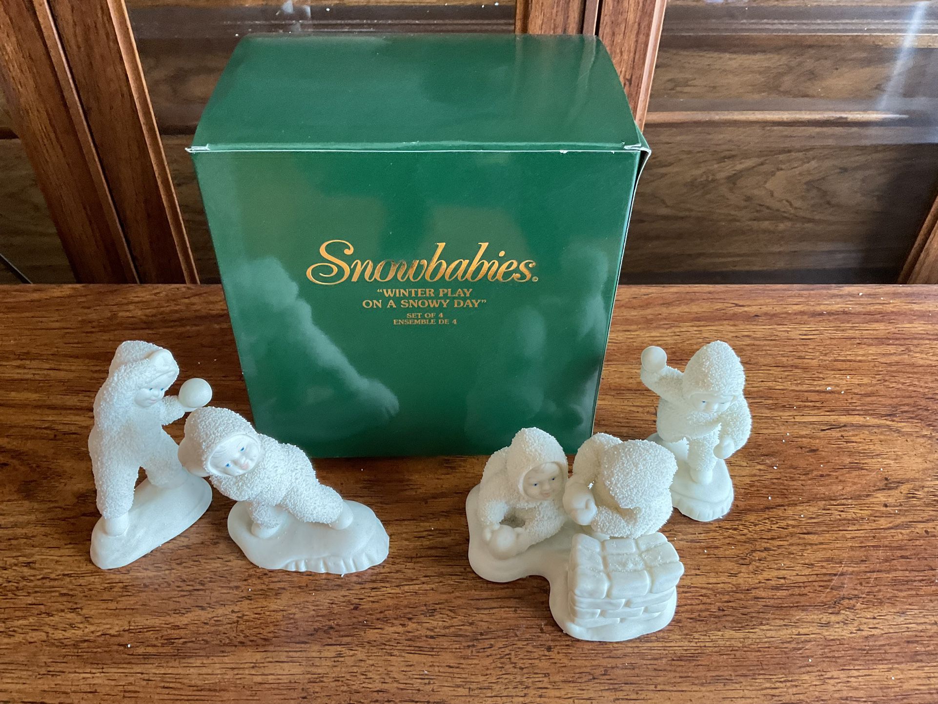 Department 56 Snowbabies “Winter Play On A Snowy Day” in original box- RETIRED