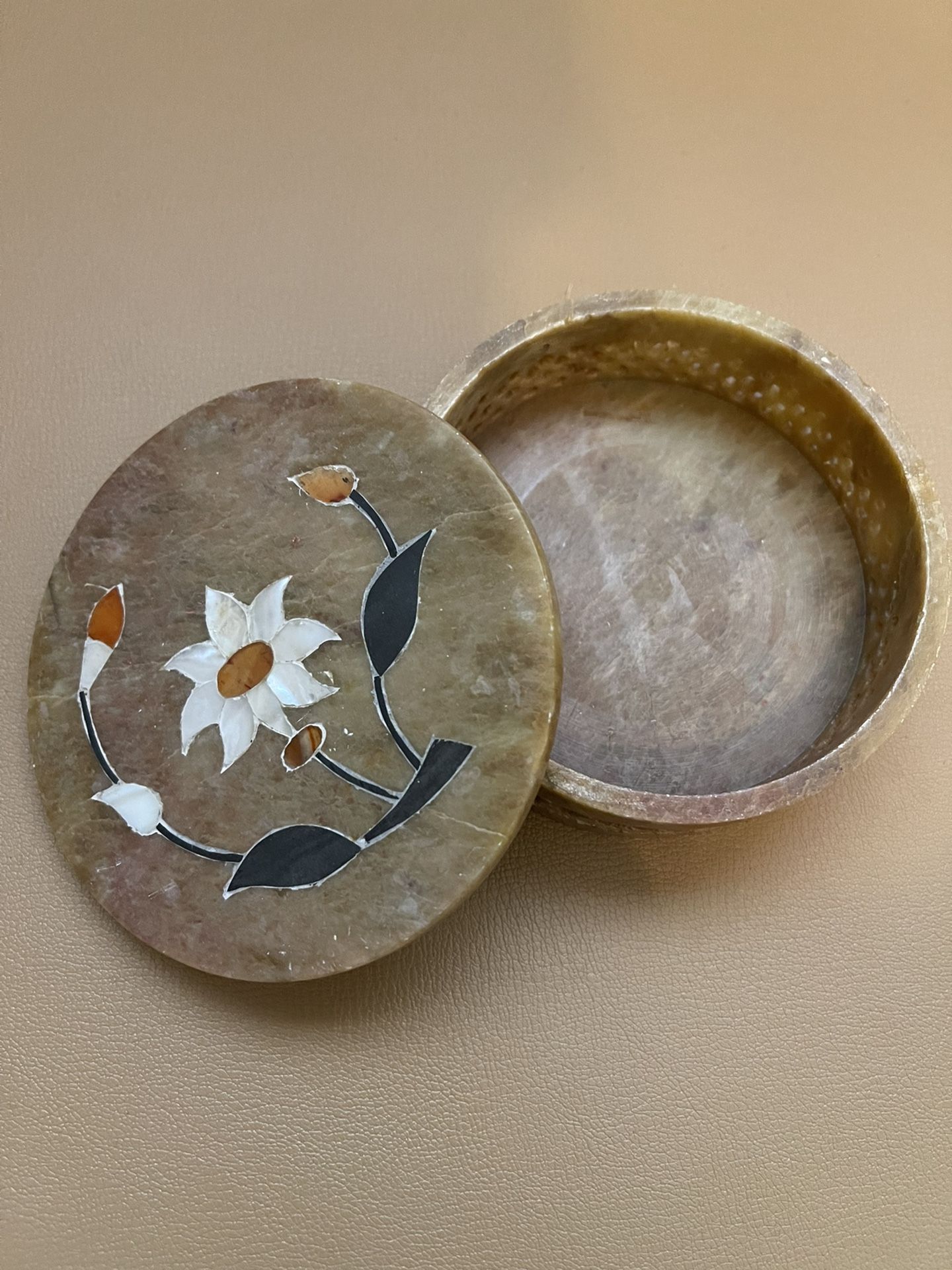 Vintage Floral Jewelry Box