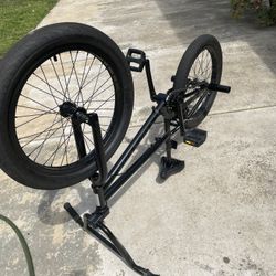 Elite BMX Bike 20 Inch