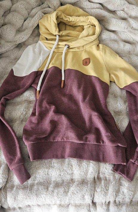 Buckle Wanakome Hoodies