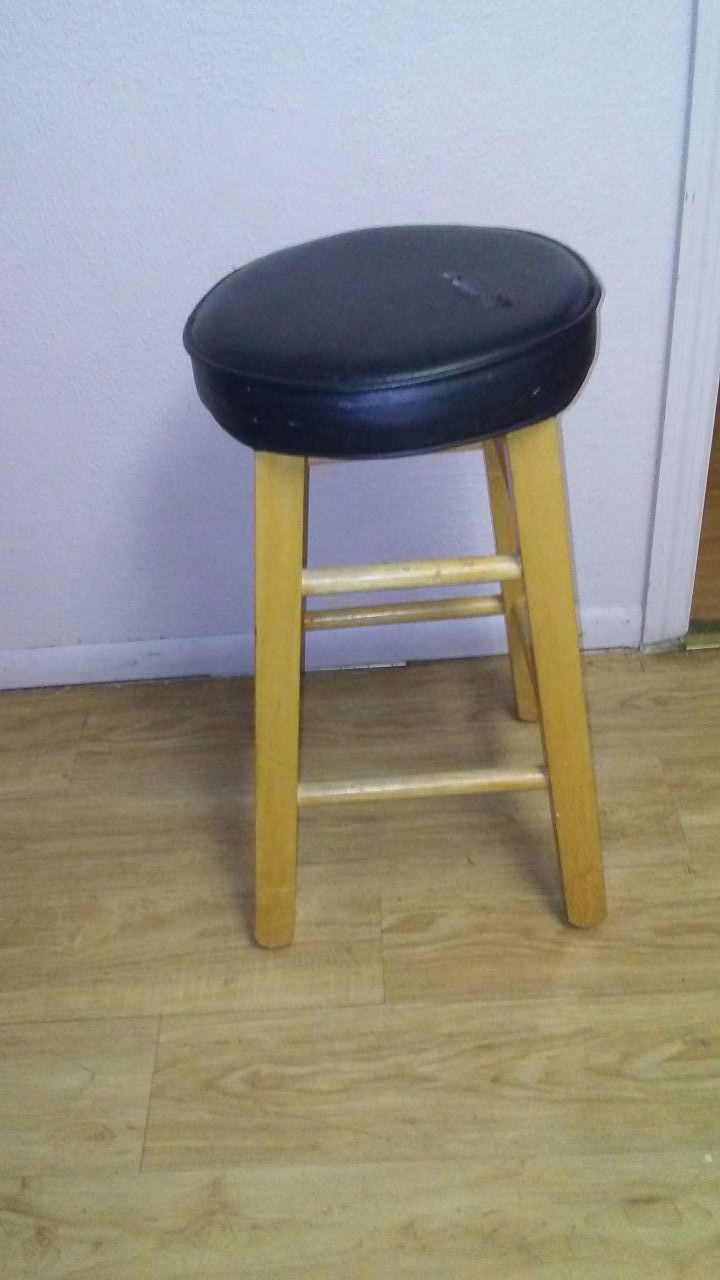 Wood Bar Stool