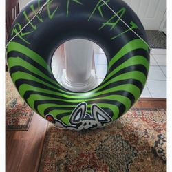 River Rat Tubes 