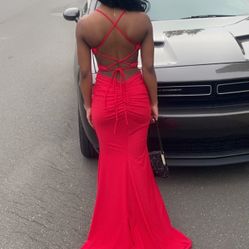 BRAND NEW BEAUTIFUL PROM DRESS